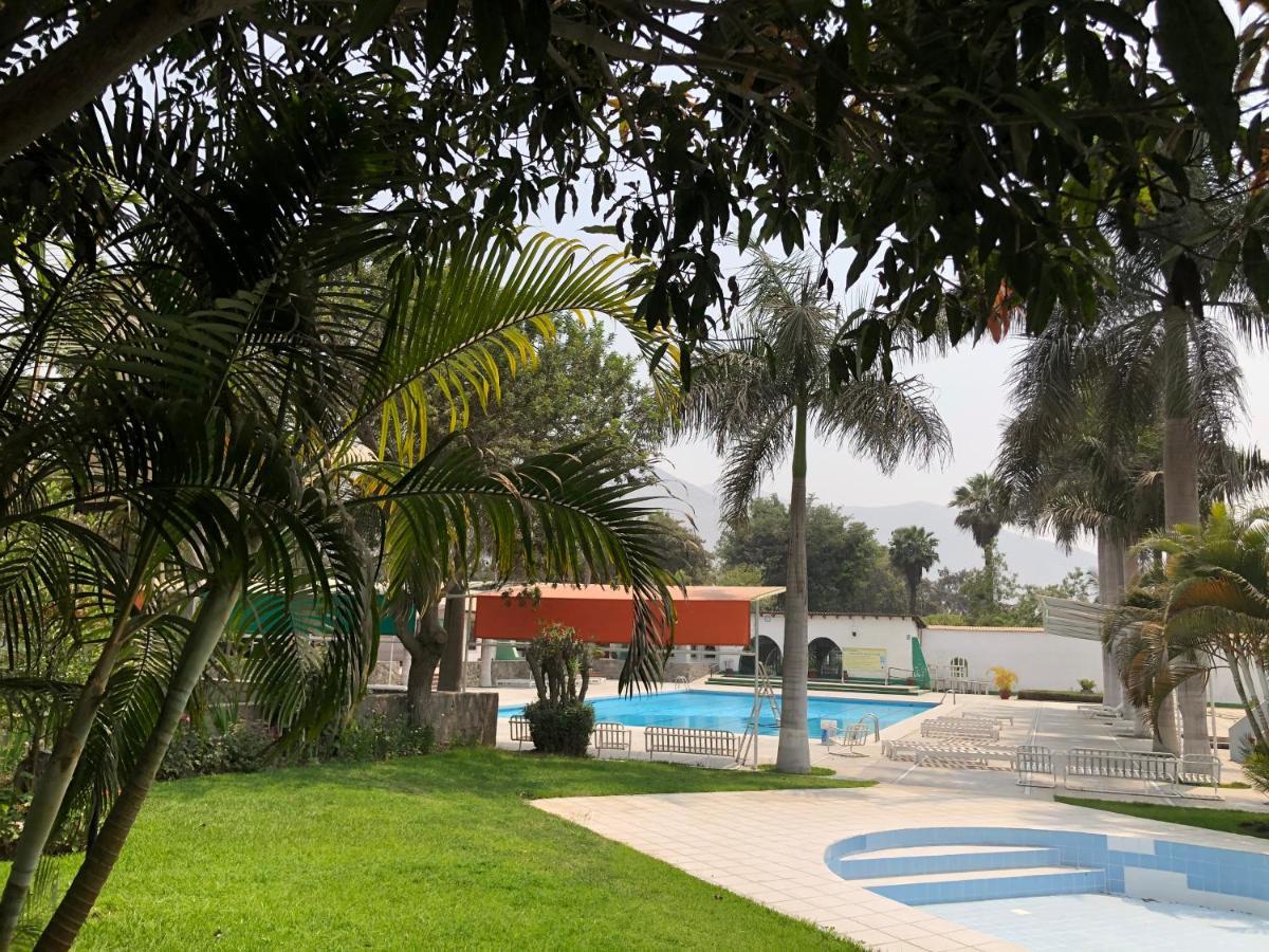 Casa Campo Machu Picchu - Club Los Girasoles, Chaclacayo Exterior photo